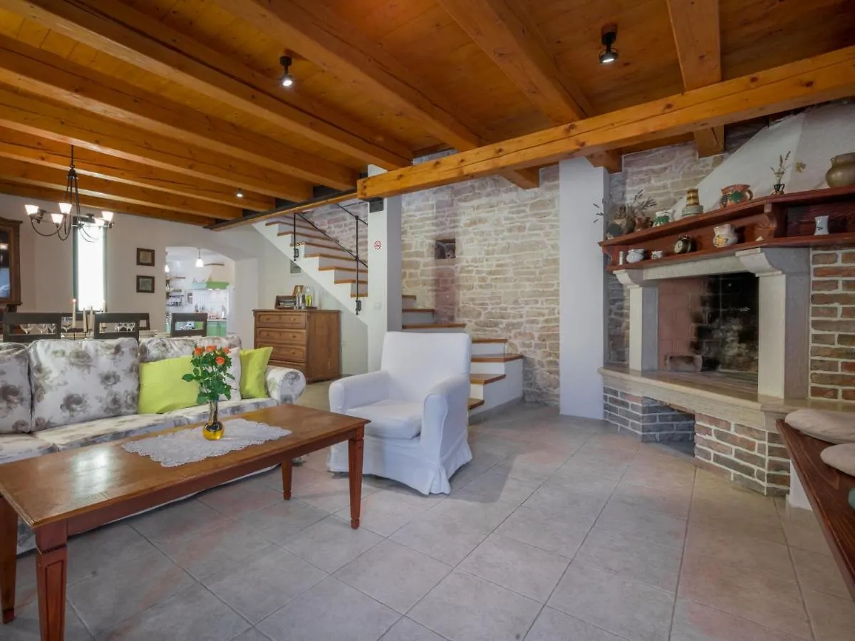 Holiday Home Ivanka By Interhome Cabrunici 0*,  Kroatien